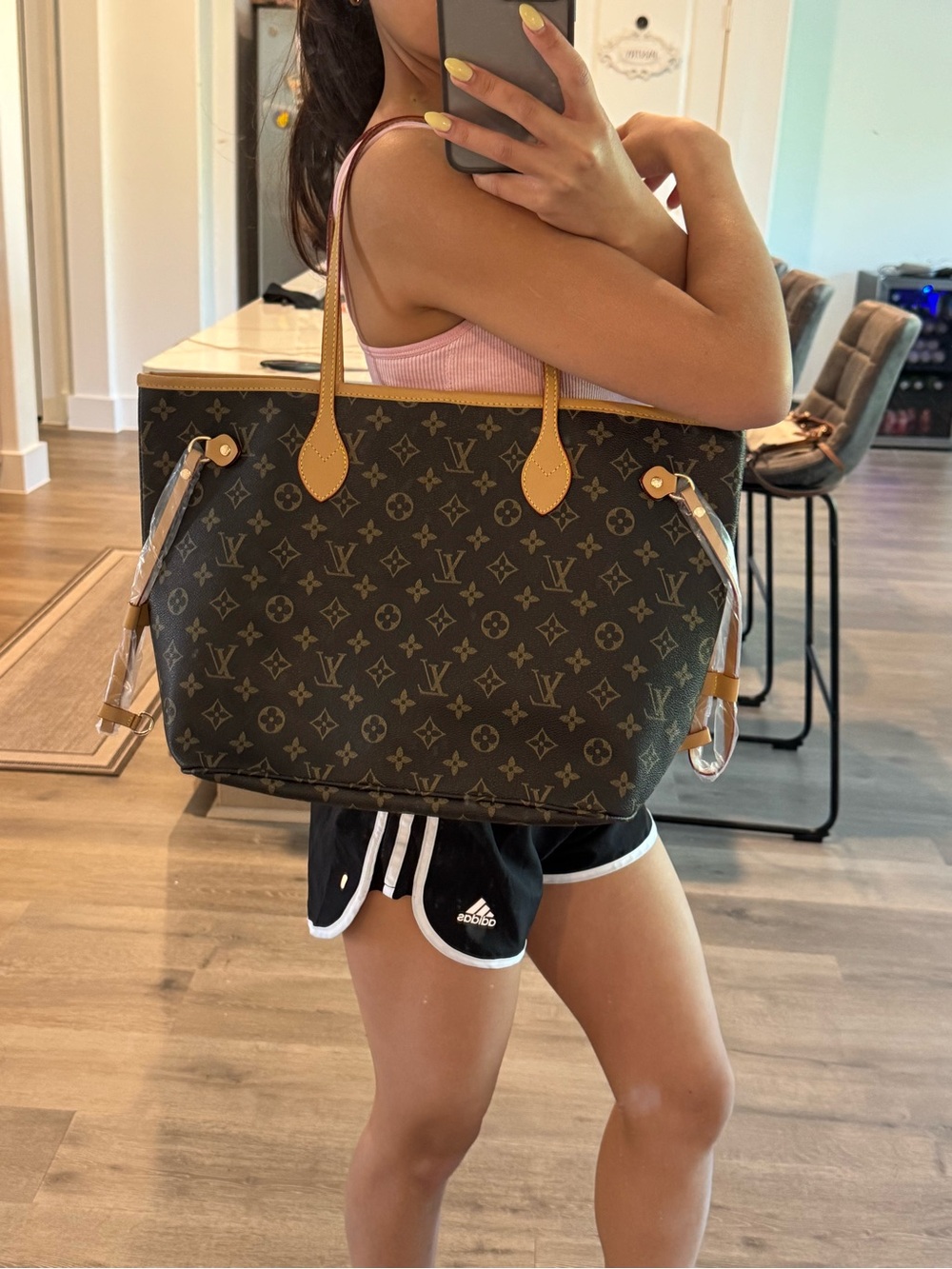 Classic Monogram Canvas Tote in Brown with Natural Trim (never used) - Picture 6 of 6